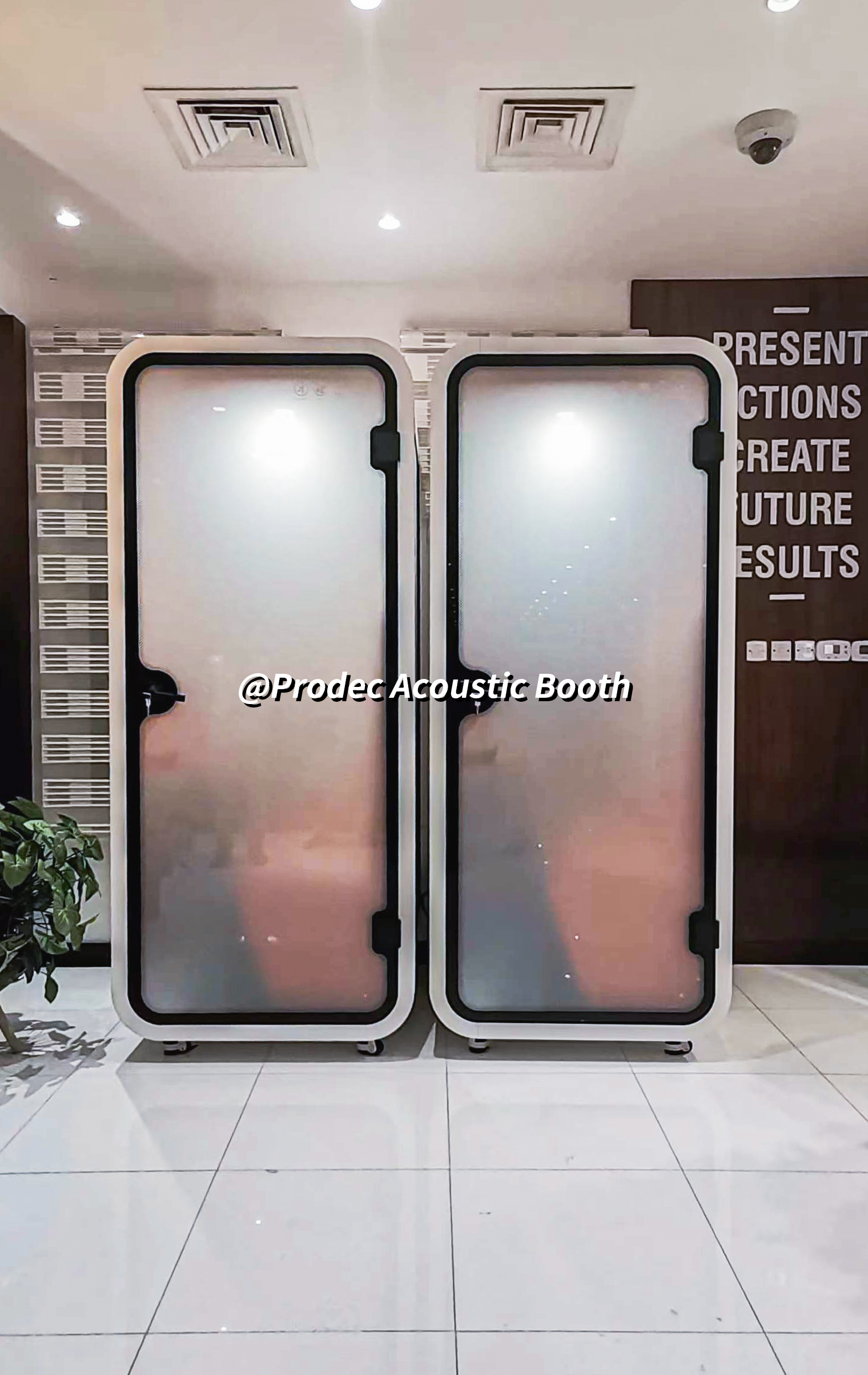soundproof phone booth