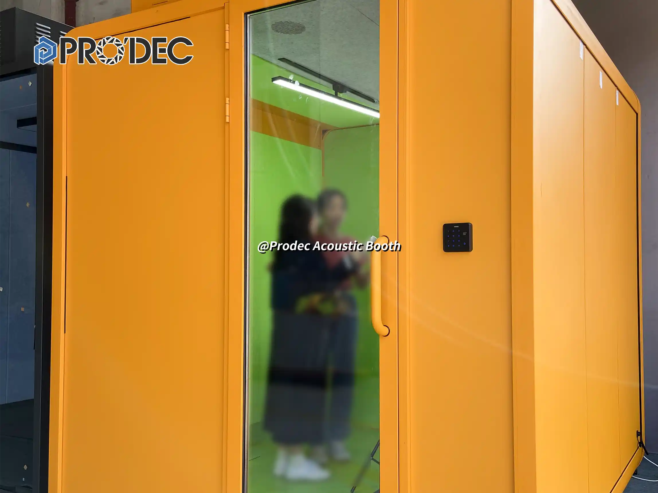 live streaming booth